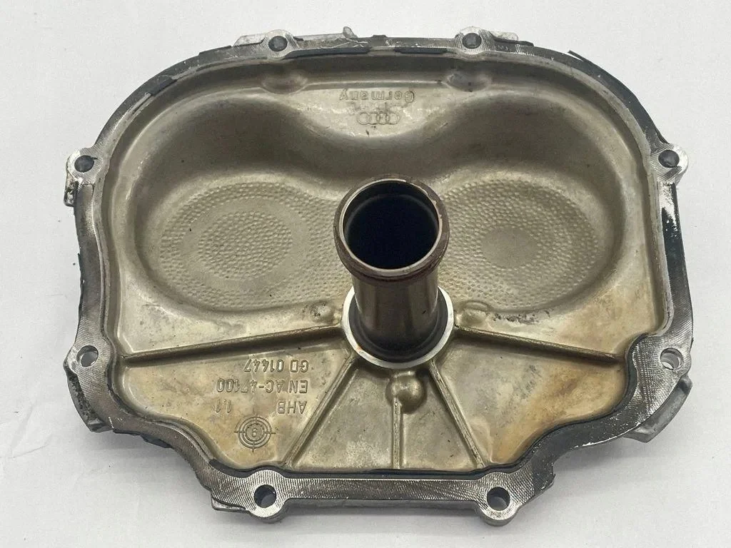 Cubierta Cadena Distribución Audi A5 4.2L Usada image 5