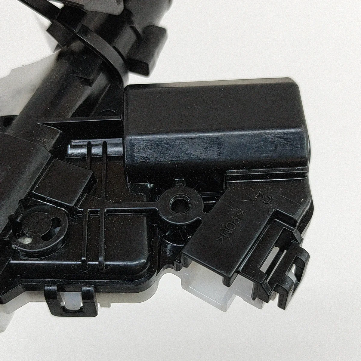 Toyota RAV 4 (XA50) 2022 Klappe Tankdeckel Stellmotor image 6