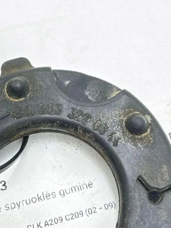 MERCEDES W203 W209 cache ressort suspension AV G thumbnail 9