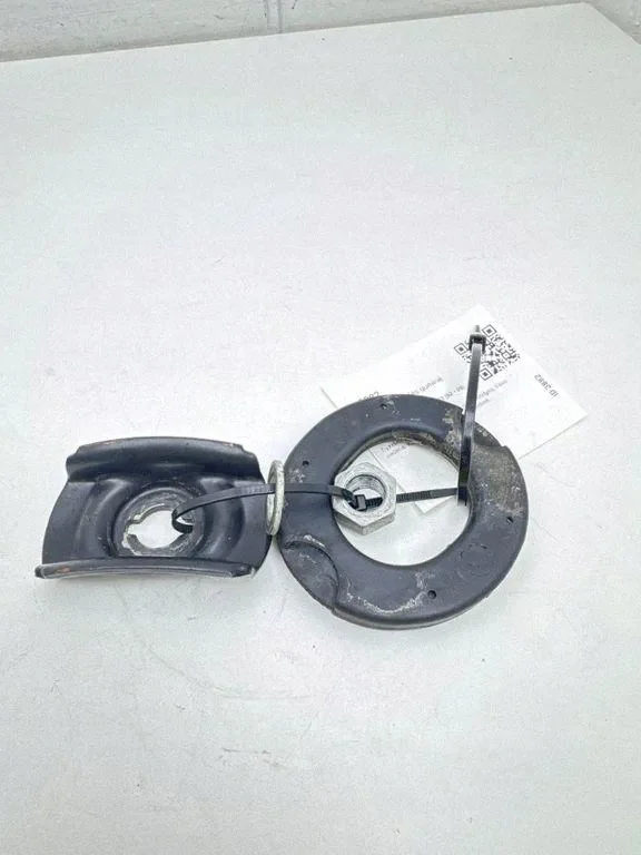 Mercedes W203 W209 Fjäderbussning Fram Höger OE