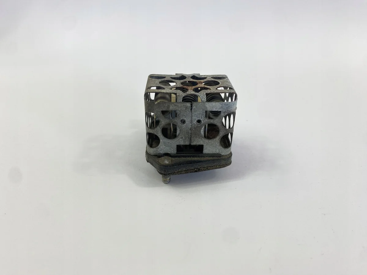 Resistencia Ventilador Mercedes 124 W201 image 5
