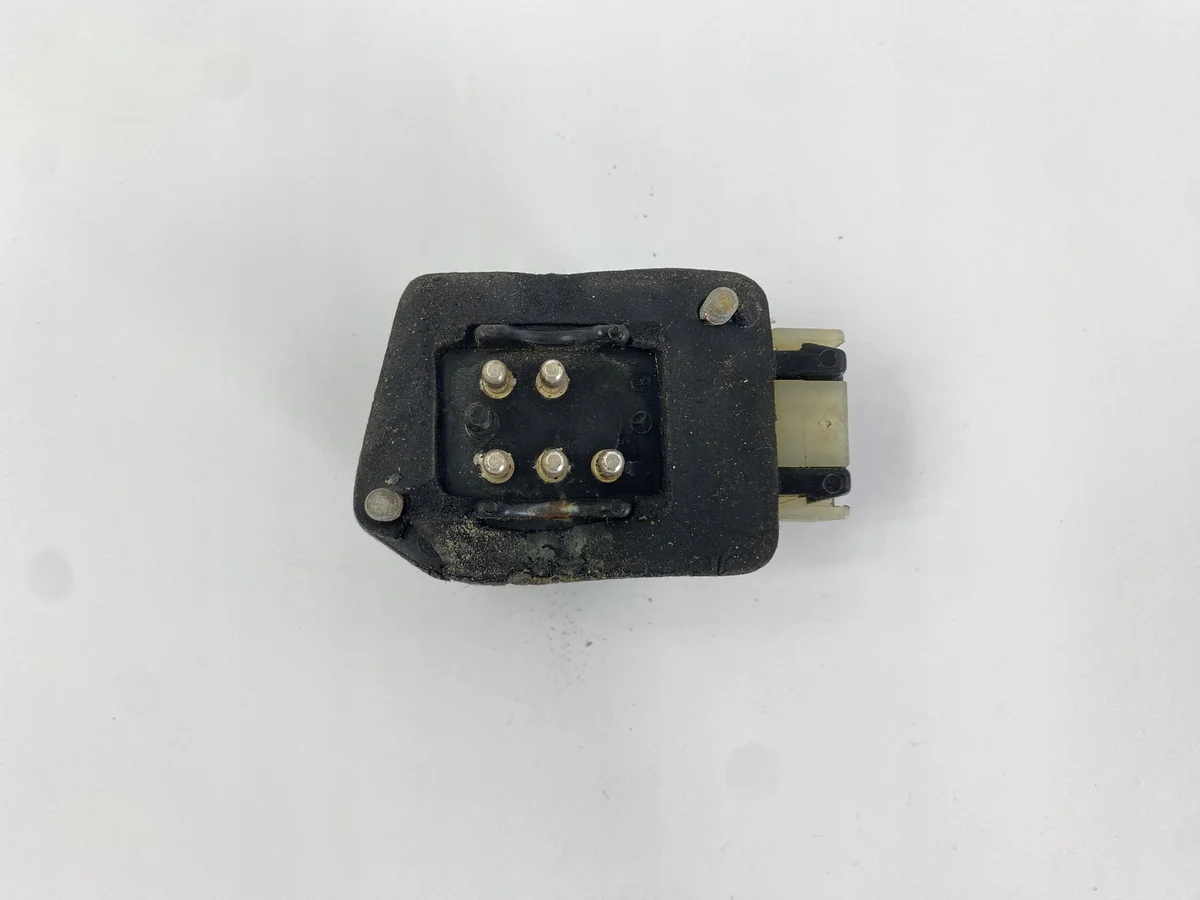 Resistencia Ventilador Mercedes 124 W201 image 7