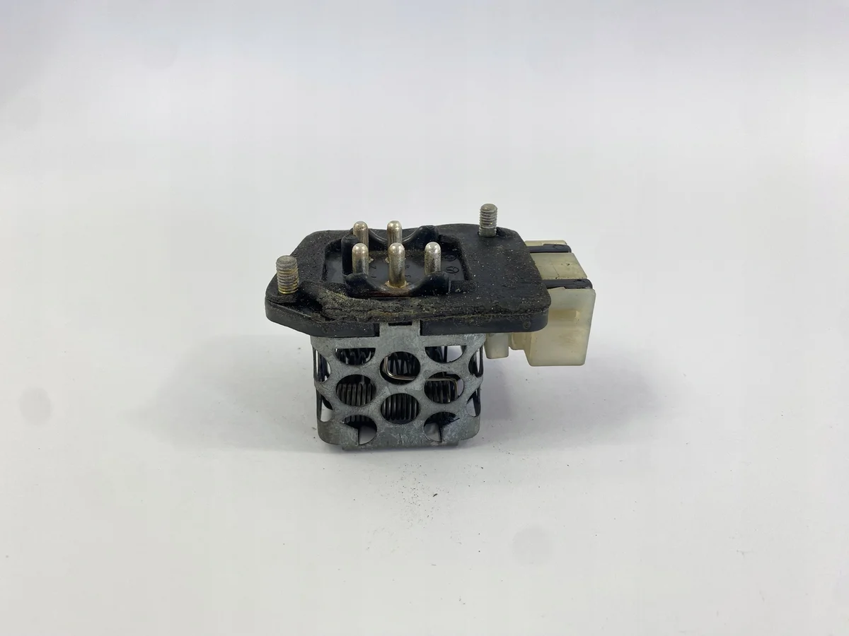 Resistencia Ventilador Mercedes 124 W201 image 9