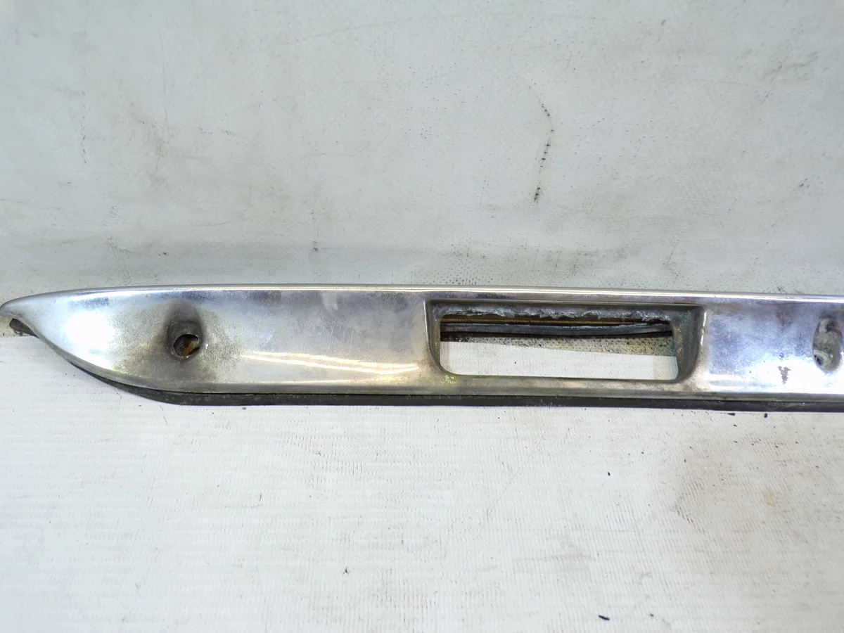 BLENDA PORTA MALAS MERCEDES W124 E-KLASA SEDAN