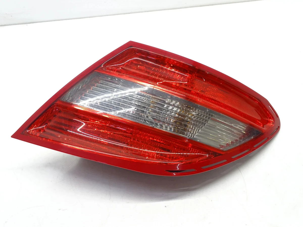 Takavalo Mercedes C W204 2048203064R