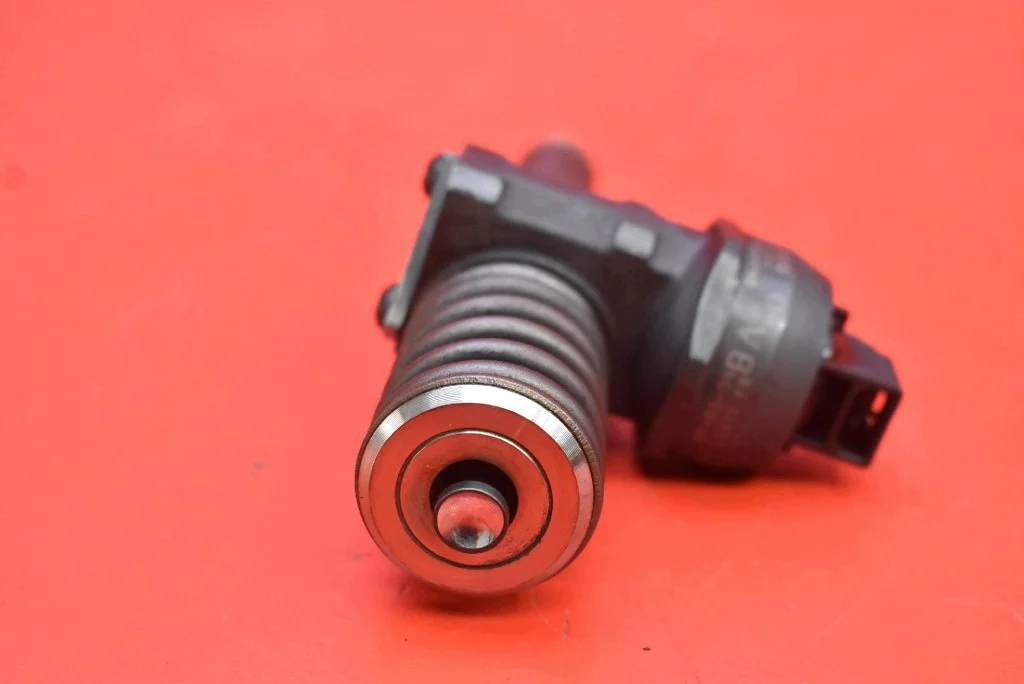 Einspritzdüse 038130073AG für Skoda Octavia II 1.9 TDI image 6