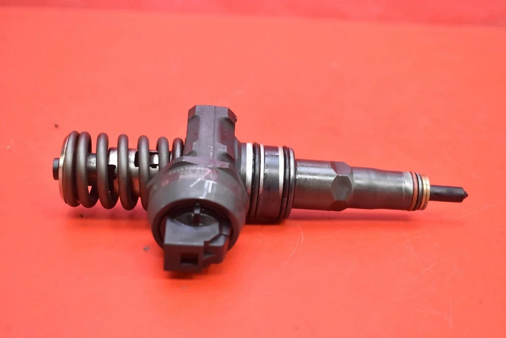 Einspritzdüse 038130073AG für Skoda Octavia II 1.9 TDI image 7