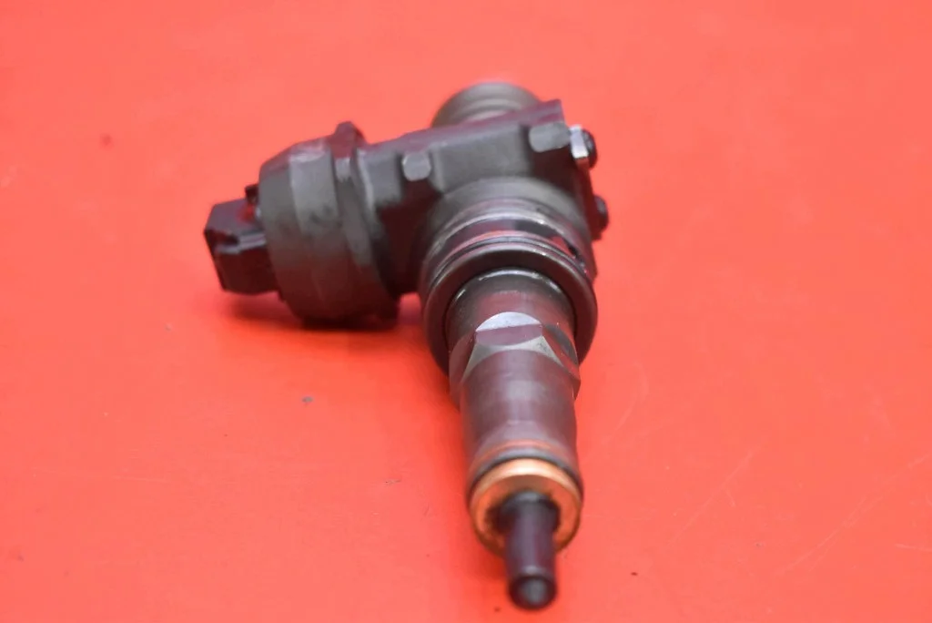 Einspritzdüse 038130073AG für Skoda Octavia II 1.9 TDI image 8