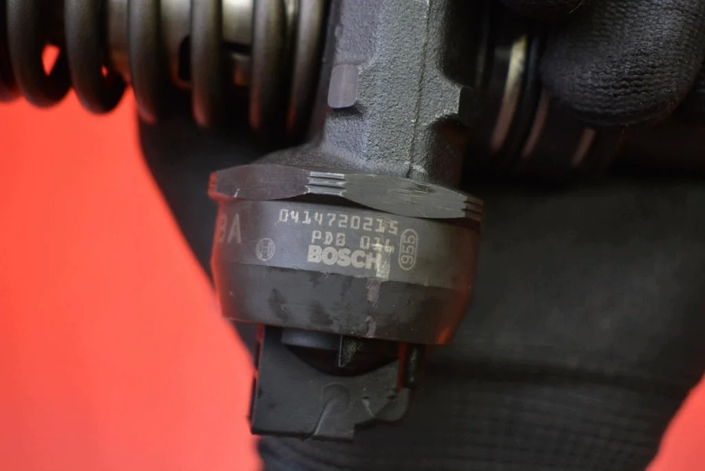 Inyector Bomba 038130073AG Skoda Octavia image 9