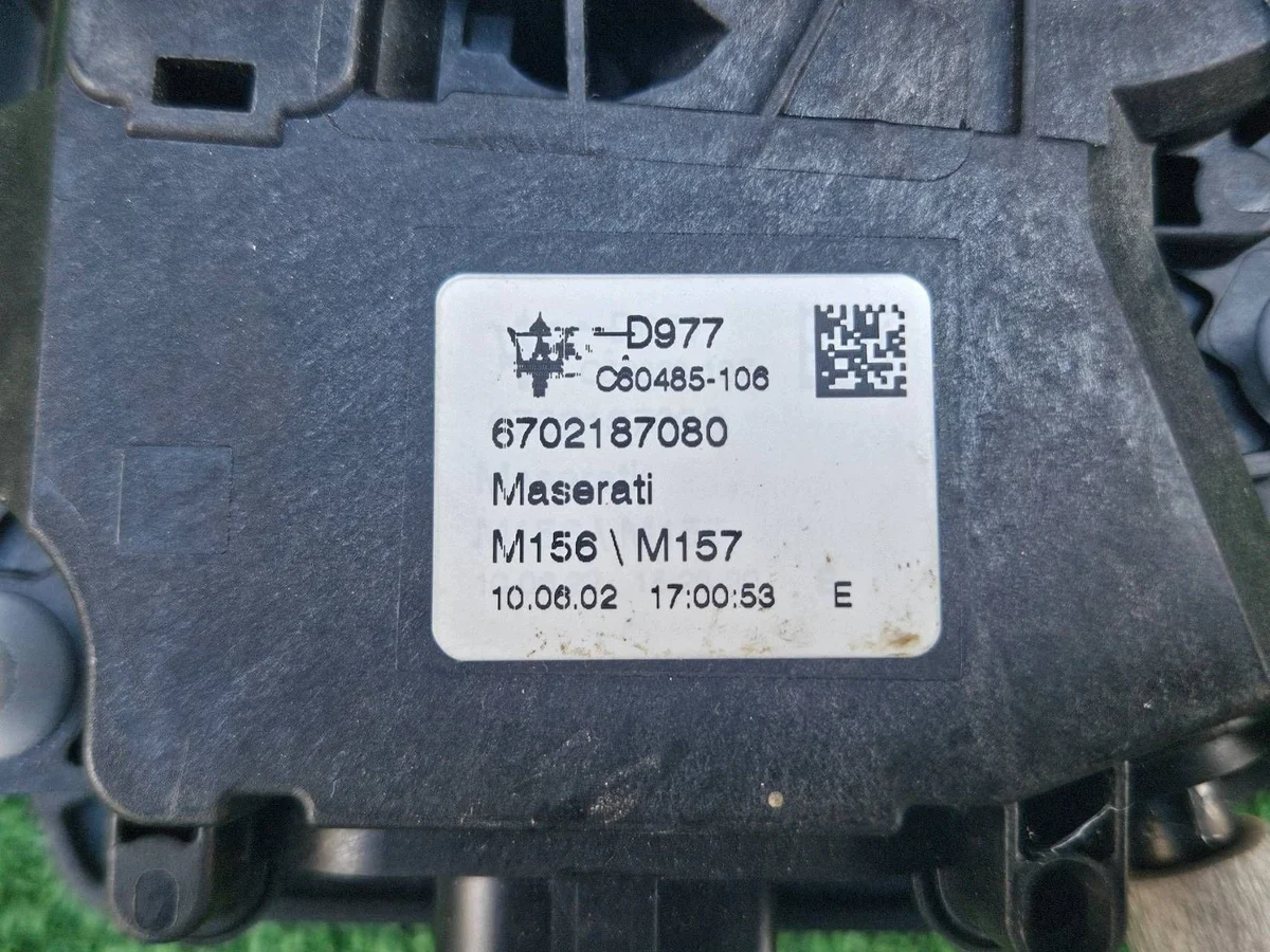 Maserati Ghibli 13- Motor Fermeture Coffre image 4