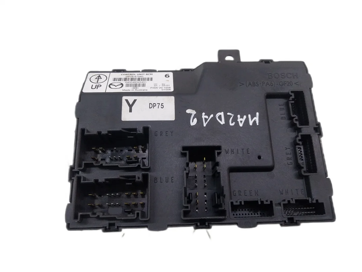 Mazda 2 DE BCM-moduuli DP75-67560 image 3