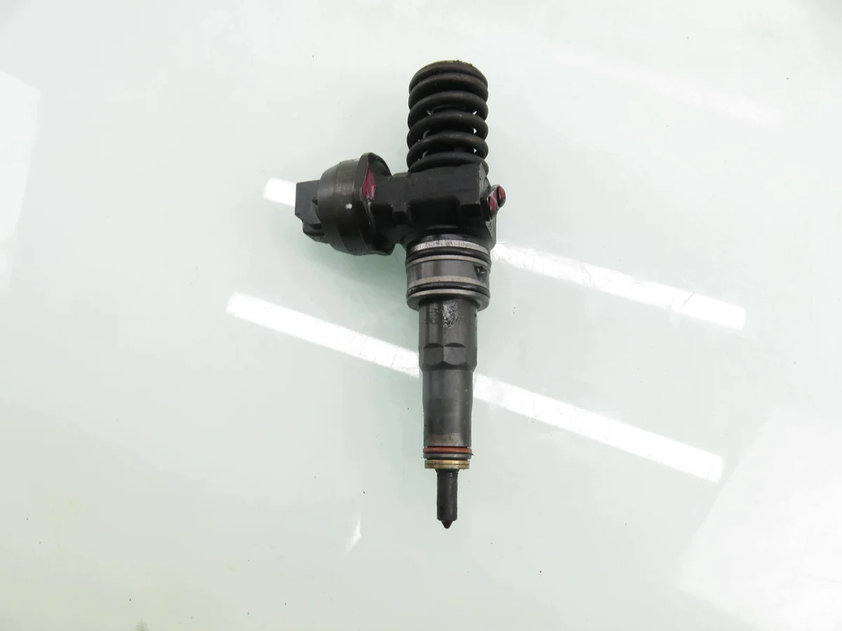 Polttoainepumppu VW Passat B6 2.0 TDI image 7