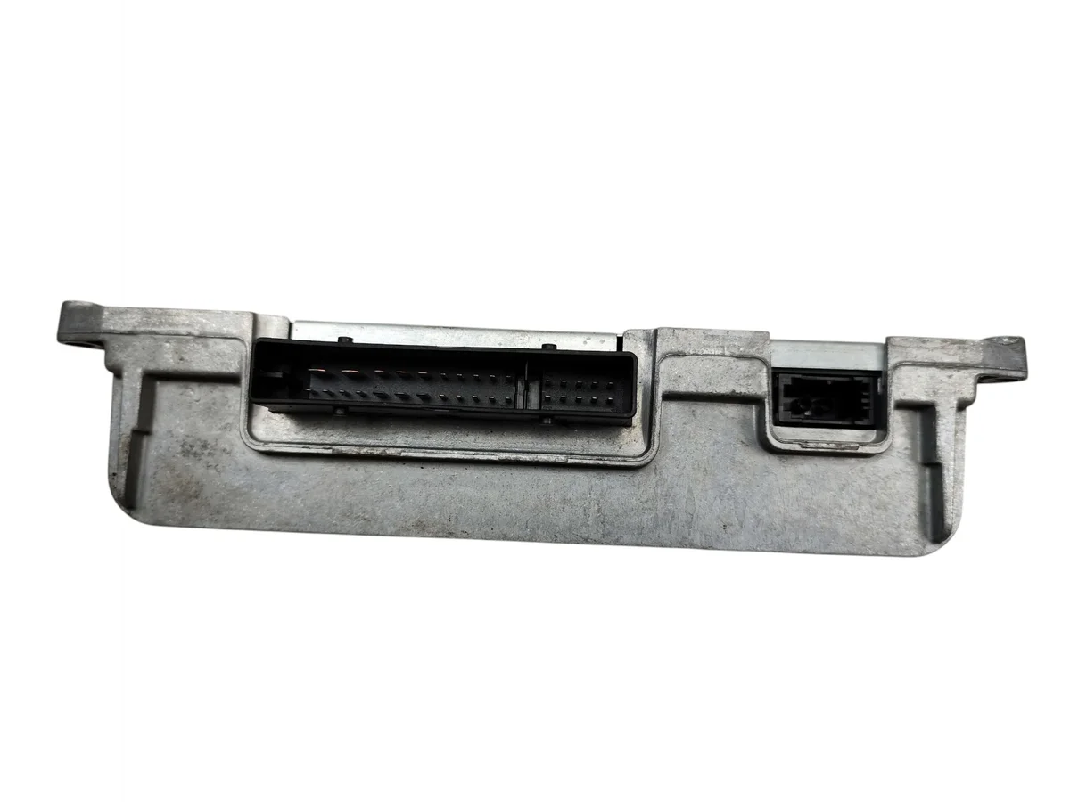 Amplificateur radio Audi Q7 4L (2005-2009)