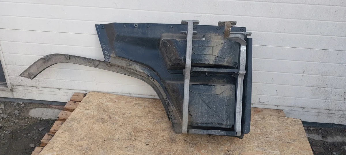 Marchepied Ford F-Max Gauche JC46 E101K86