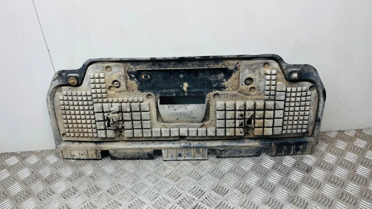 Placa Protección Caja Audi A6 C6 2.7 TDI image 3