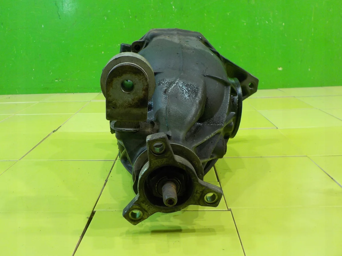 Differential Mercedes E W212 2.1 CDI A2043510408 image 4