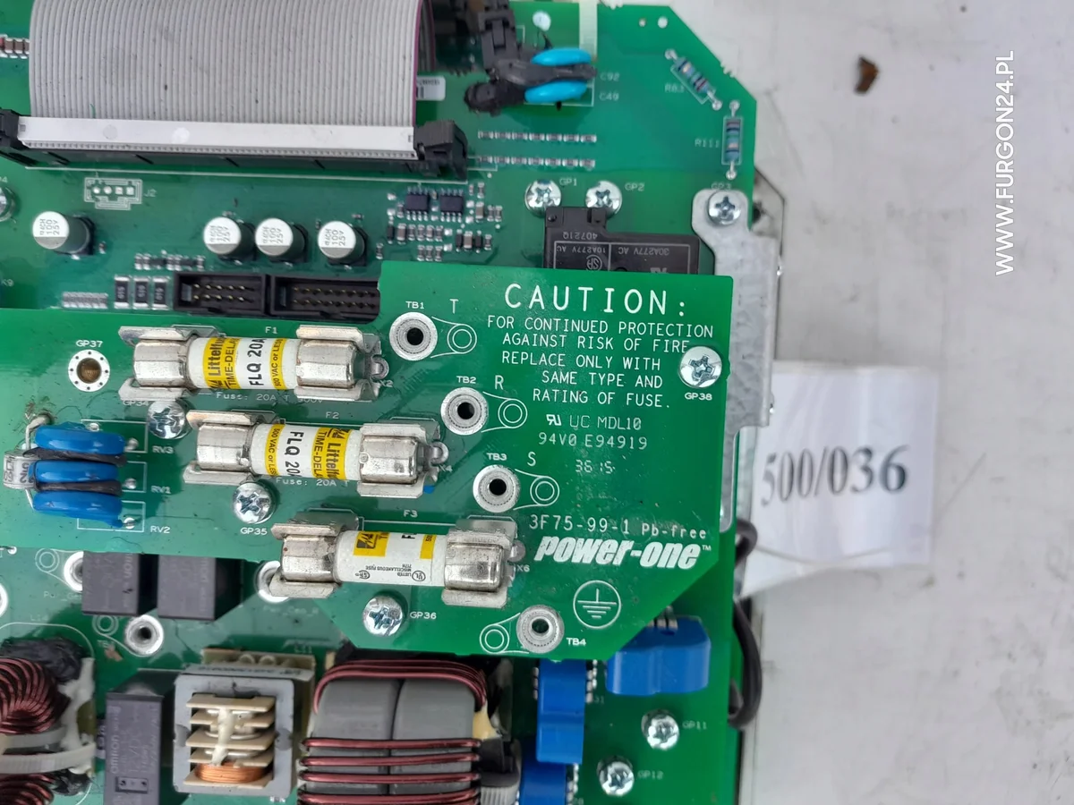 Inversor Carrier Pulsar 500 600 12-00658-08 image 7