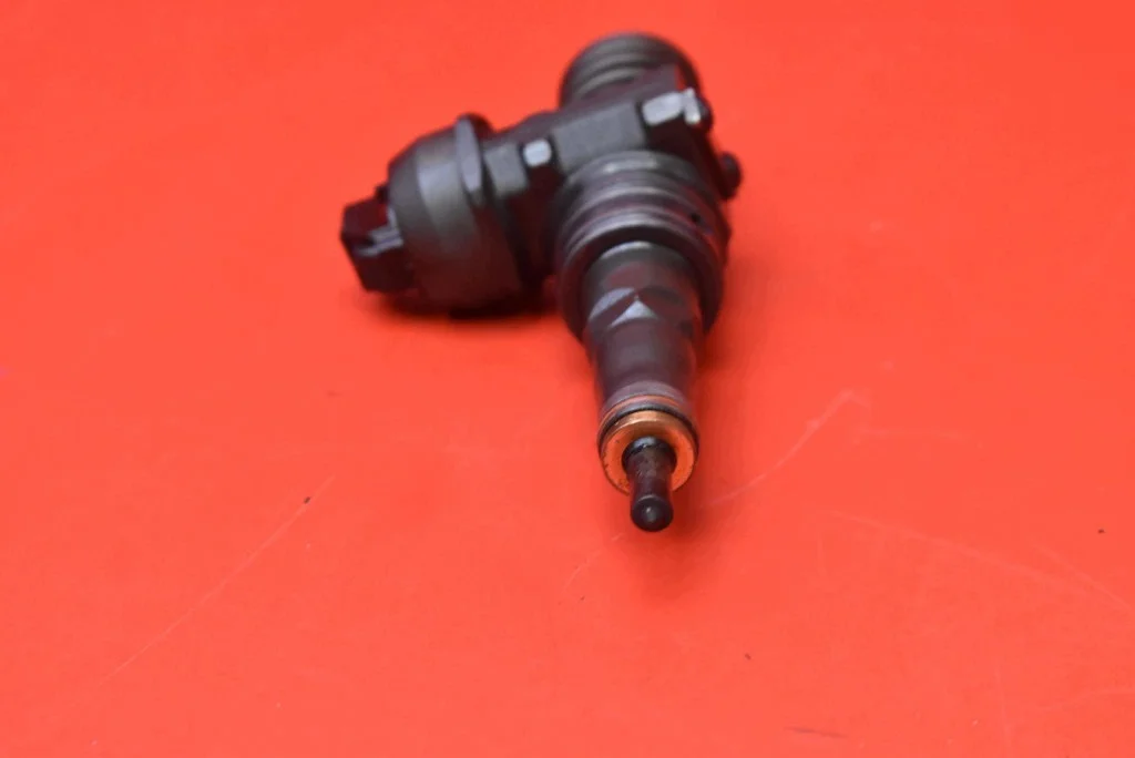Insprutningspump VW Golf 5 1.9 TDI image 7