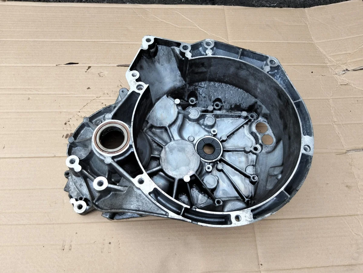 Boîtier de boîte de vitesses Ford Focus MK3