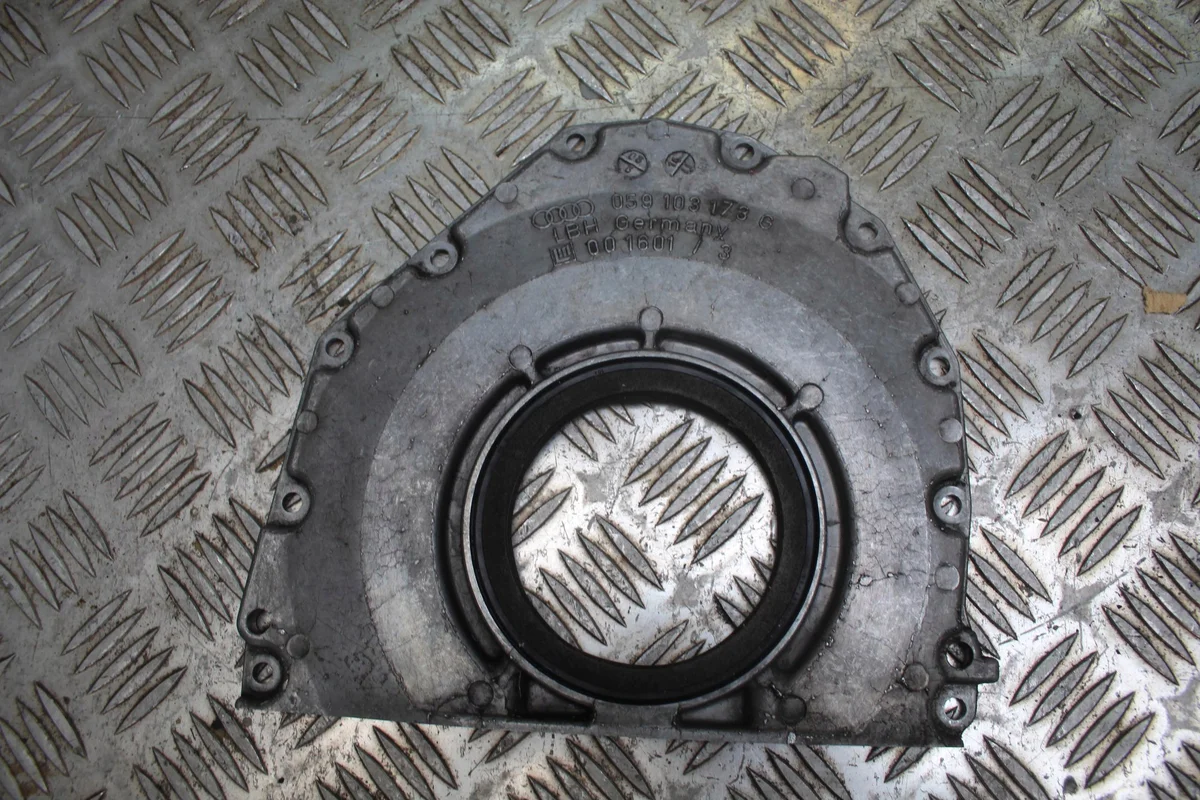 Audi OE 059103173G Retentor de Eixo Usado