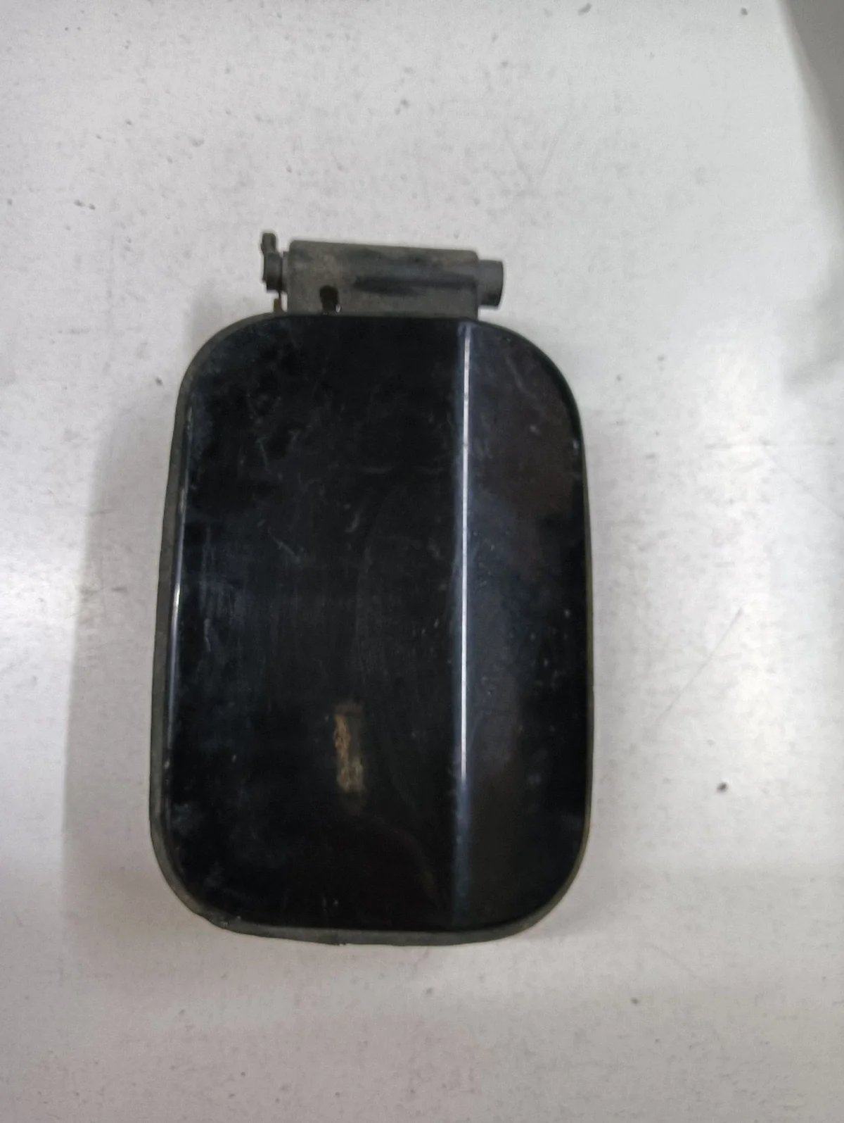Polttoainetankin korkki BMW 5 E60 E61 AIM5327