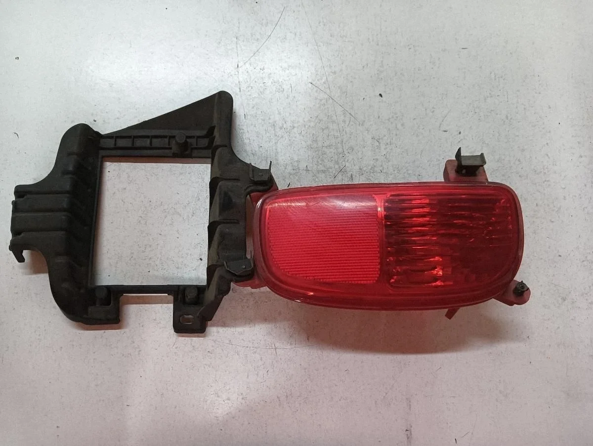 Achterlicht links Kia Sorento AIM5573