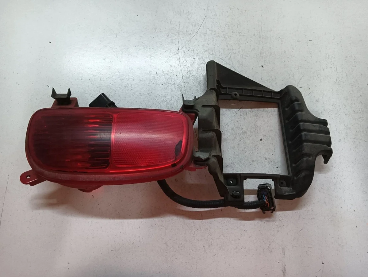 Luz de Contorno Traseira Kia Sorento 924062P350