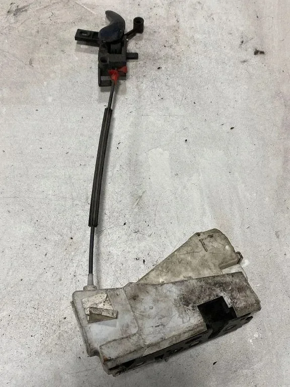 VW Sharan module actionneur trappe carburant image 3