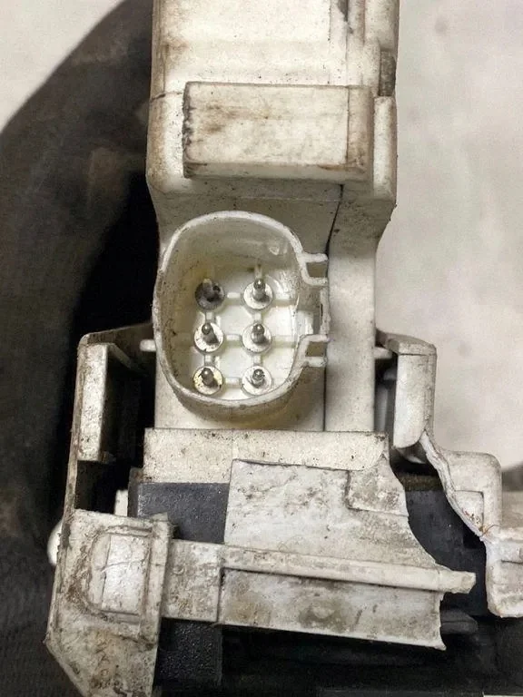 VW Sharan module actionneur trappe carburant image 4