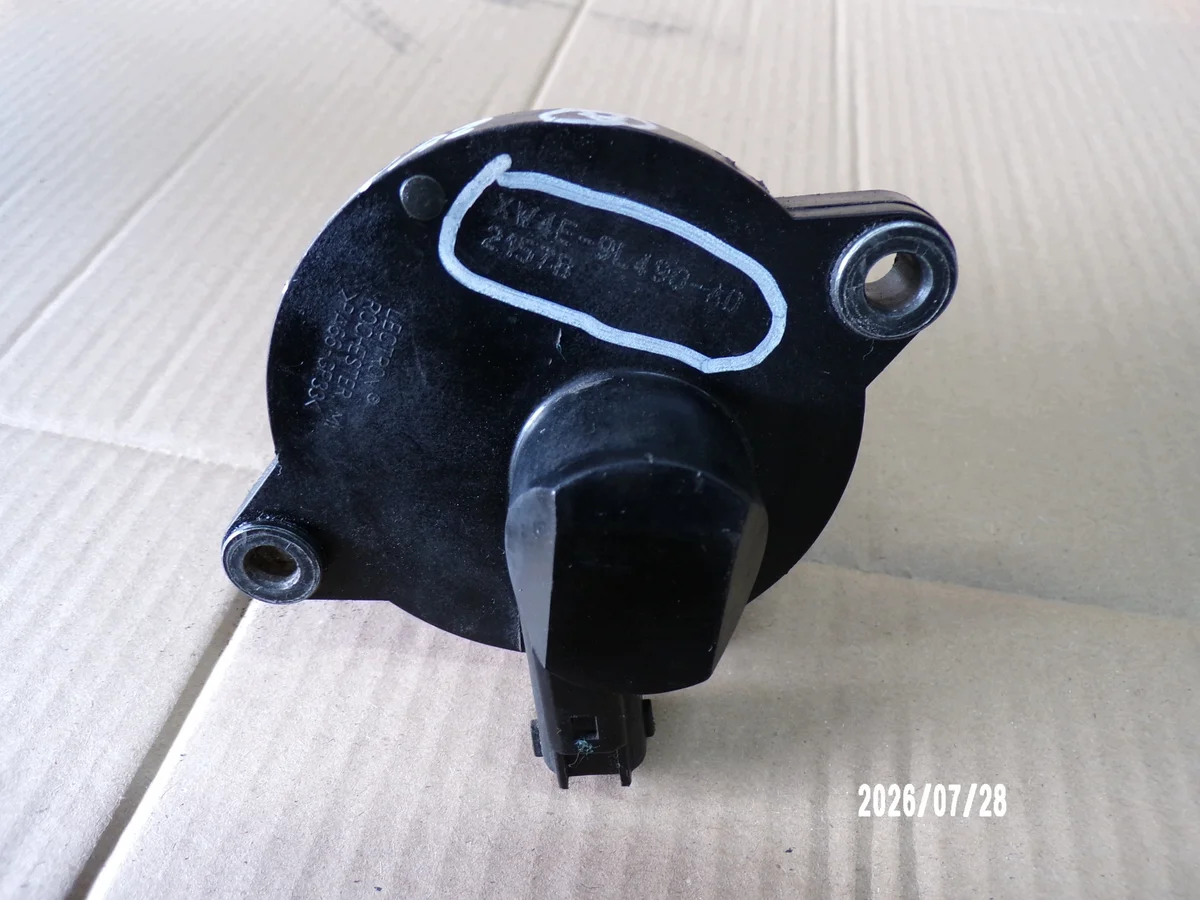 Jaguar S-Type 2.5 6 Idle Control Valve Used image 4