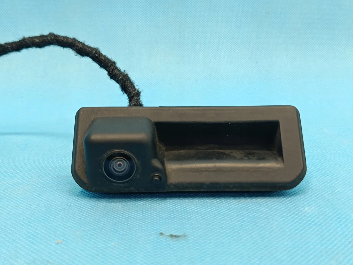 Mikrokytkin takaluukun kamera Skoda Karoq 57A827566