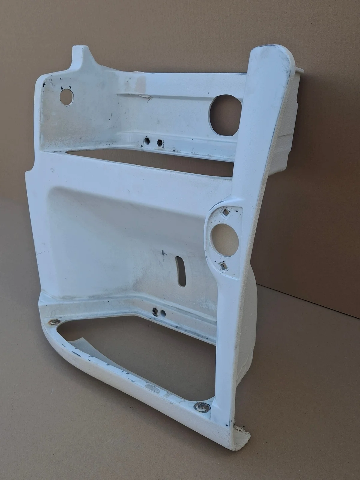 Renault Premium DXI Trittstufe Links Gebraucht image 4
