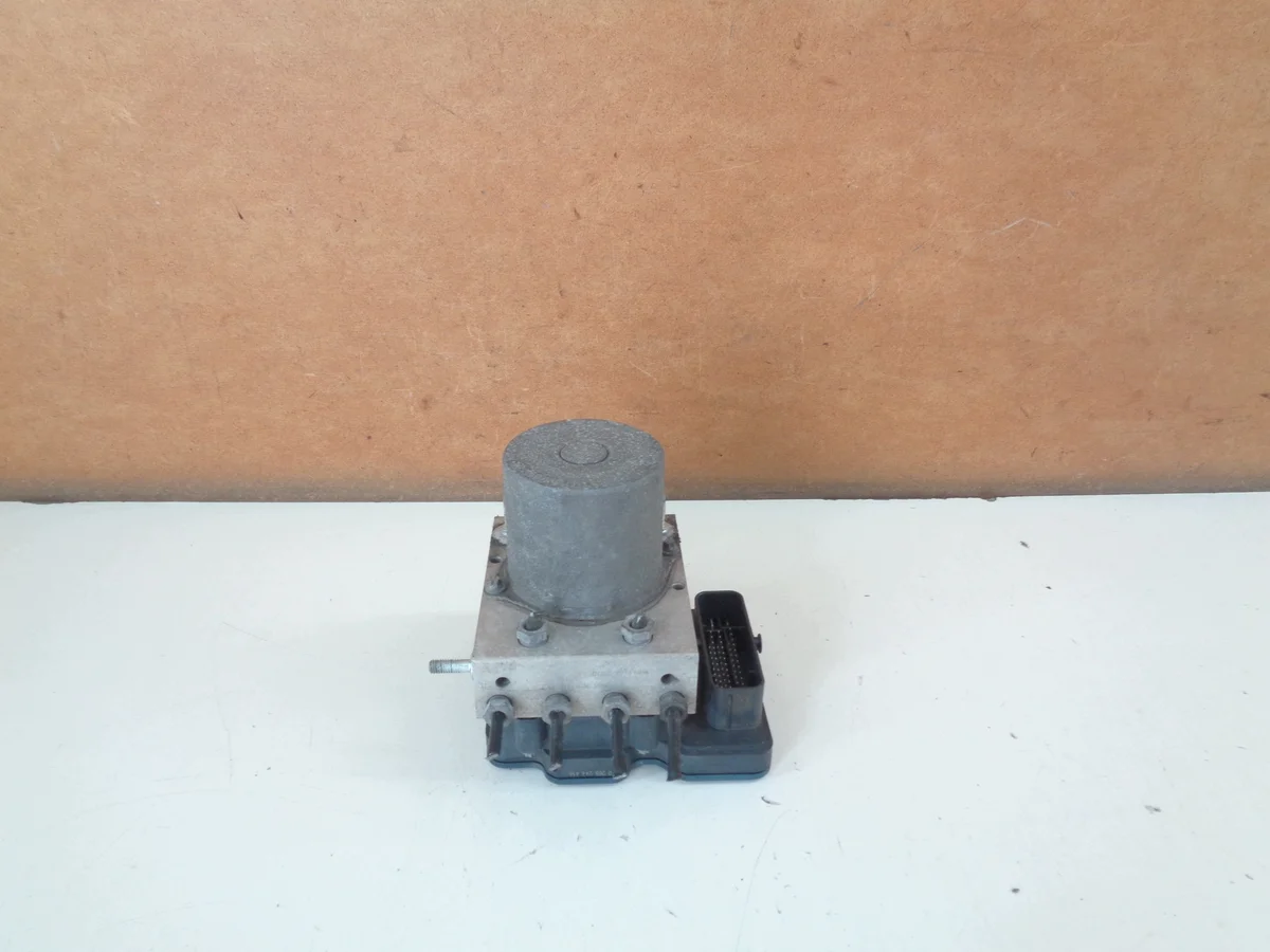 MB Sprinter W906 Bremspumpe ABS 9069005502