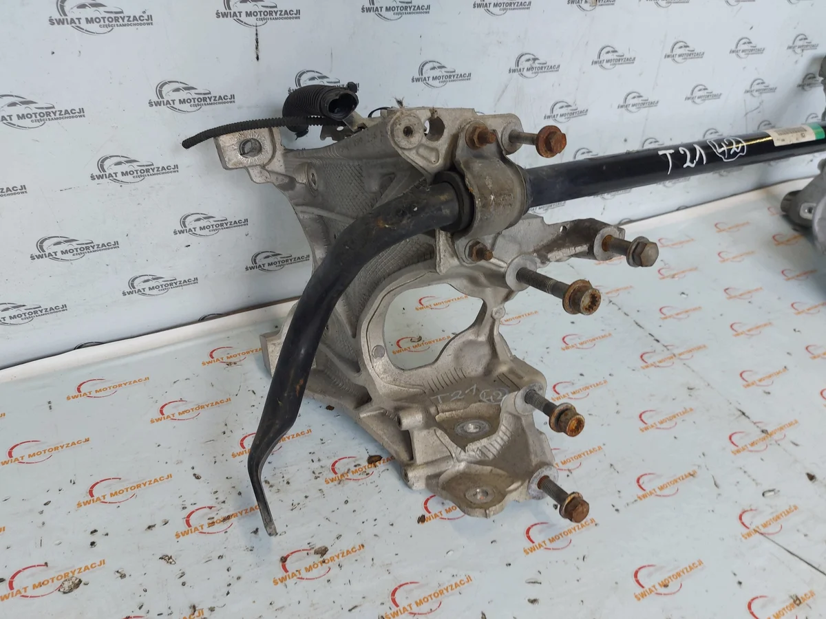 Audi A4 B9 LIFT Stabilizer Bar Mount 8W0399296E
