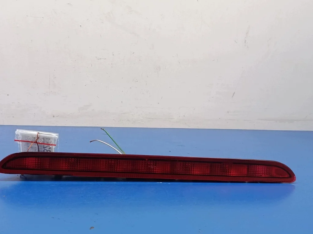 CITROEN BERLINGO LUZ FRENO ADICIONAL C-513253-