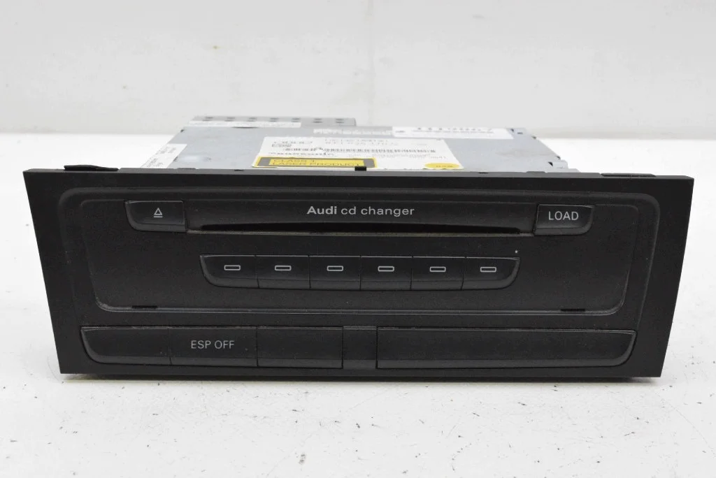 Caricatore CD Audi A4 B8 8T1035110C Usato