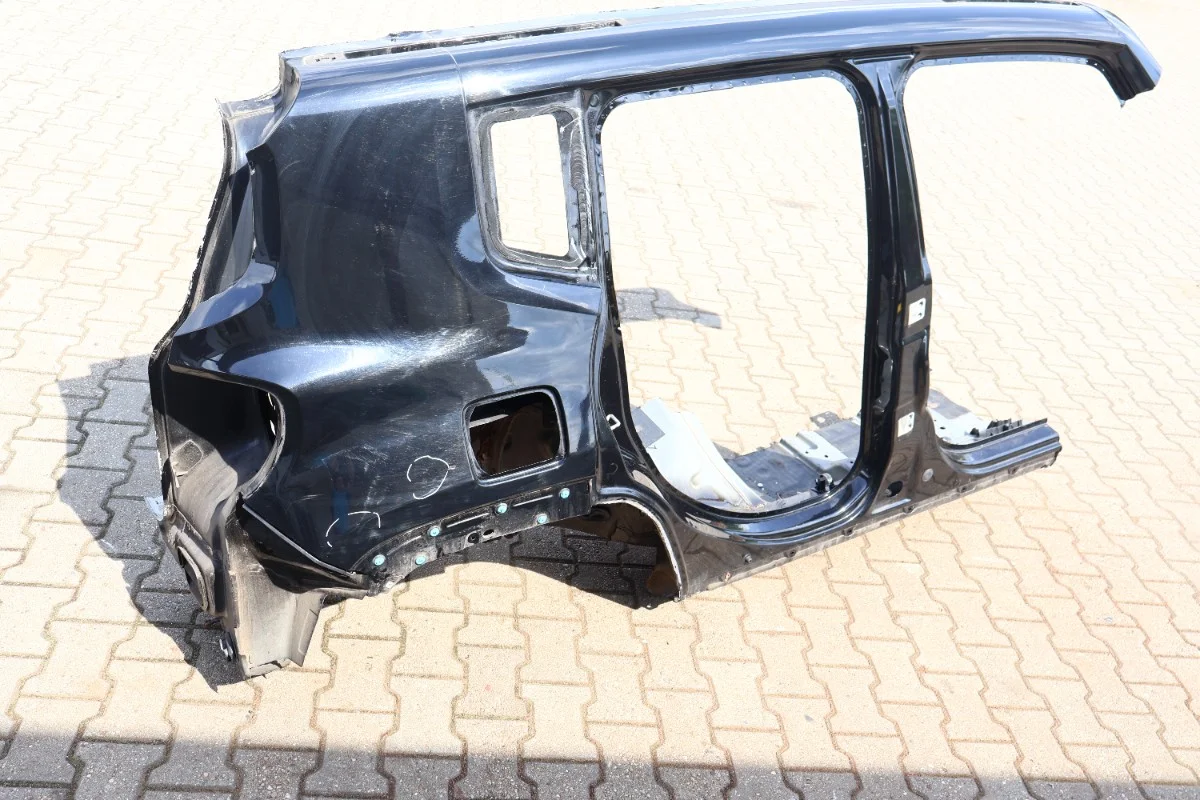 Jeep Renegade bakre skärmkant höger image 3