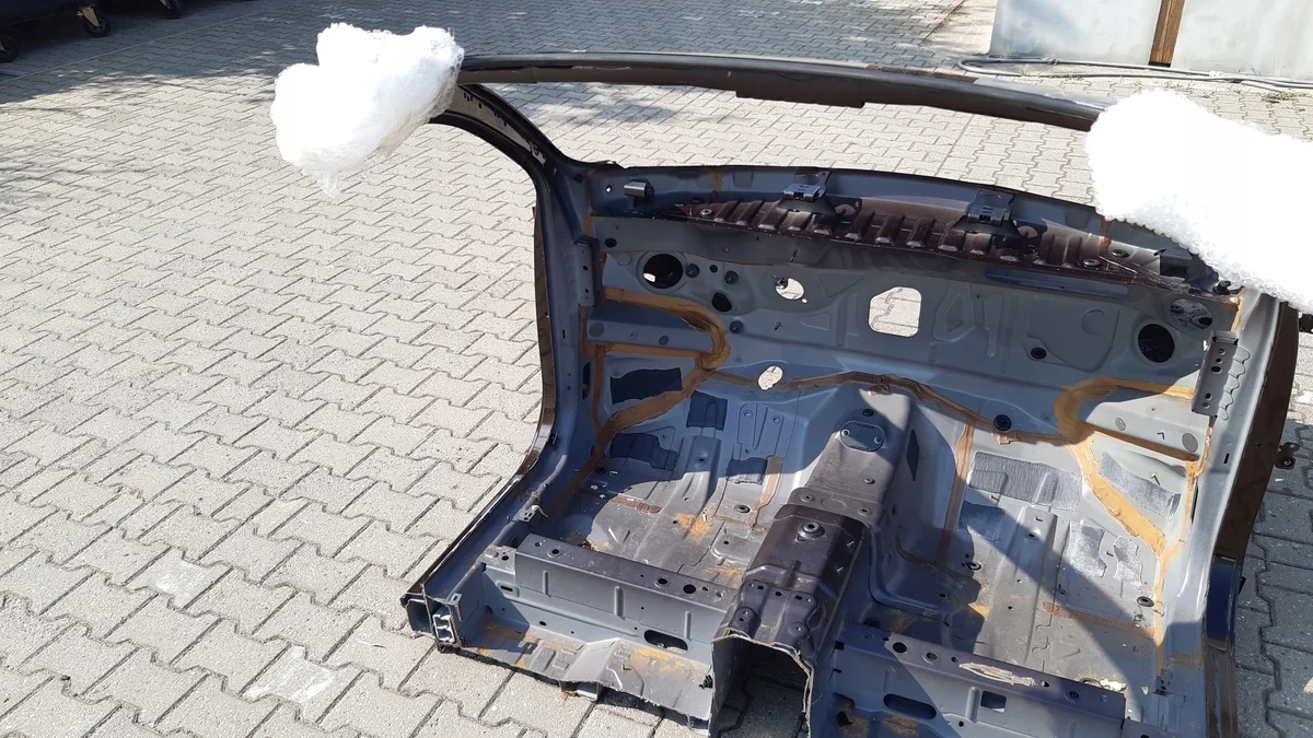 Volvo XC40 Vorderachse links image 6
