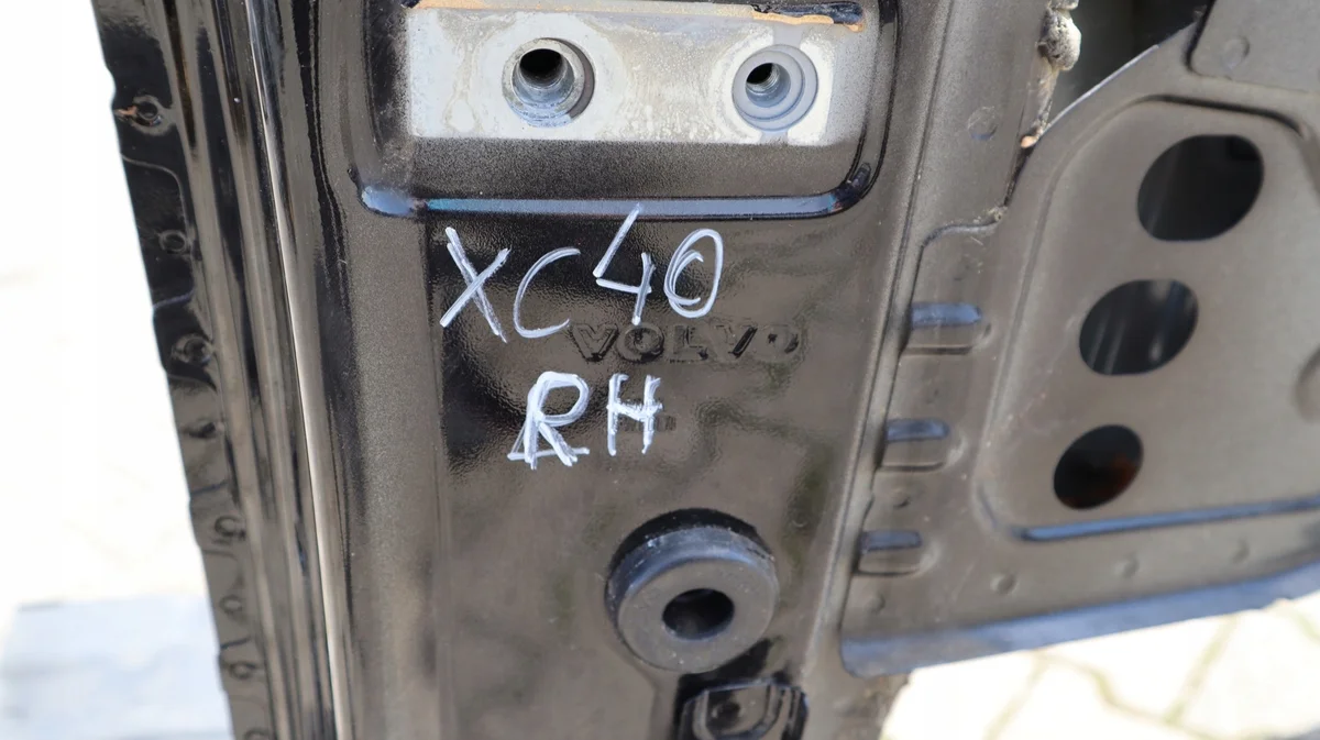 Volvo XC40 Vorderer Kotflügel rechts image 6