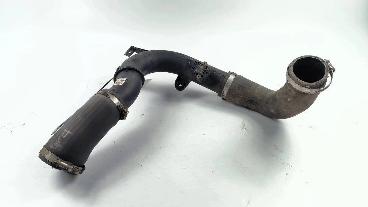 Tubo Admisión Audi Q3 II 83A 6C0145770A