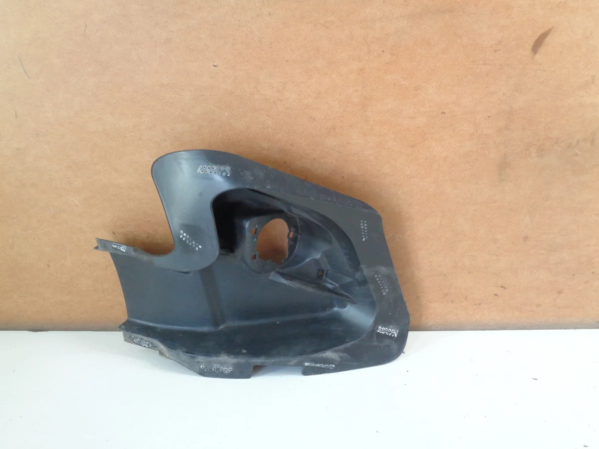 Ford Puma MK2 II fäste stötfångare höger fram