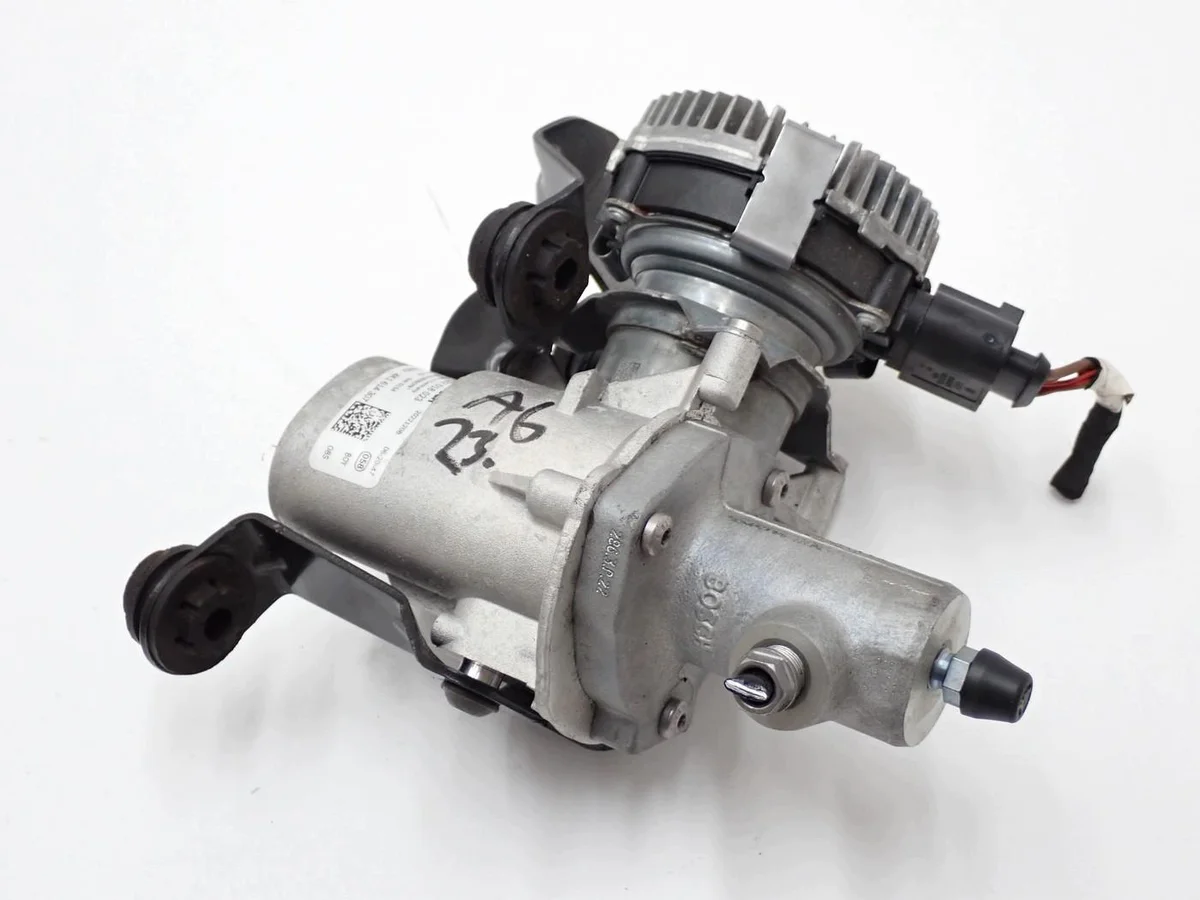 Brake Booster Reservoir Audi A6 C8 Used