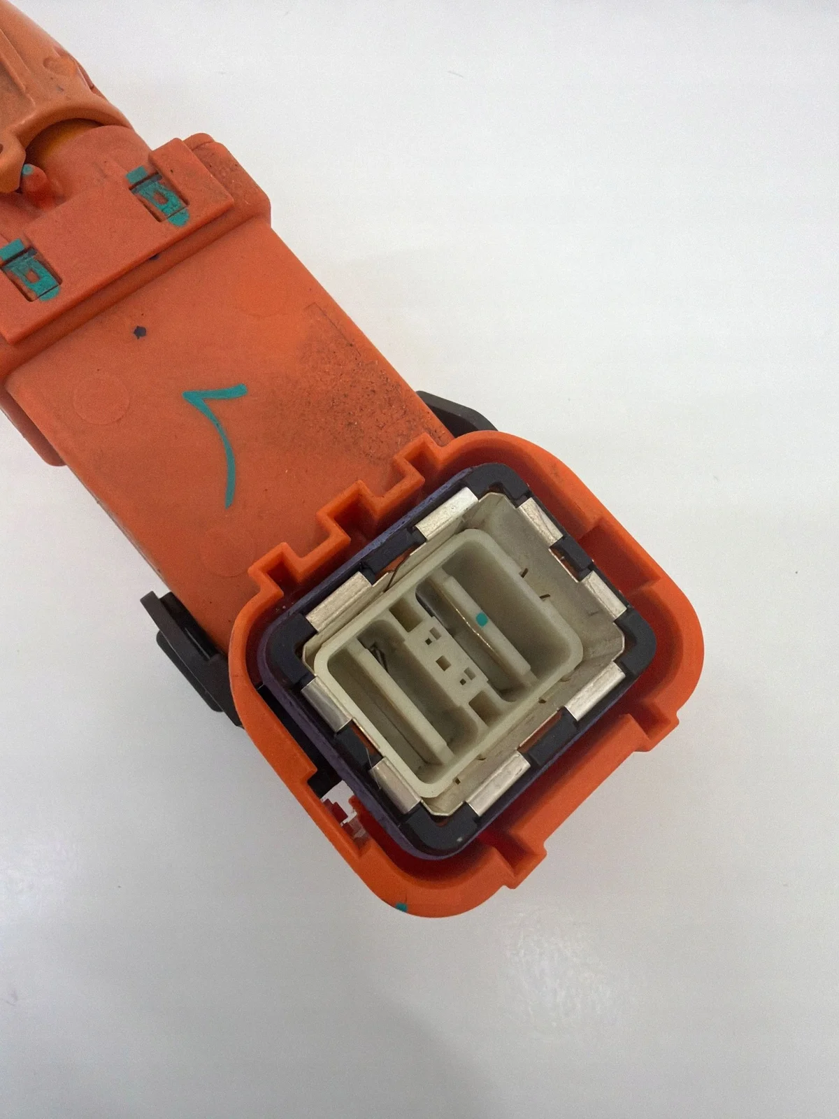 Tesla Model 3 2022 Cable Alta Tensión 110900000D image 3
