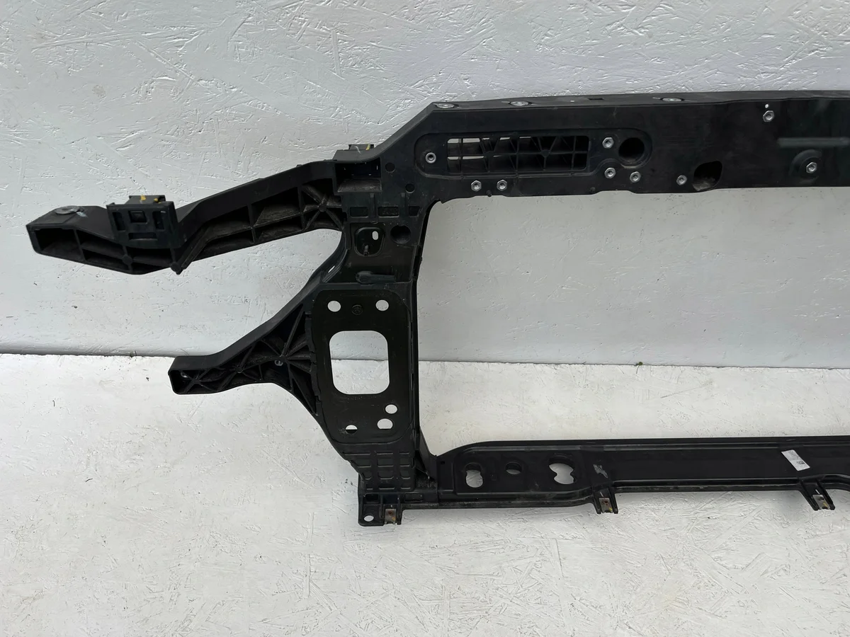 Refuerzo Parachoques Hyundai Bayon 64101-Q0400 image 9