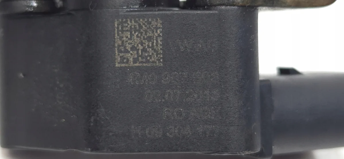 Audi Q7 4M koplamphoogte regelaar sensor image 8