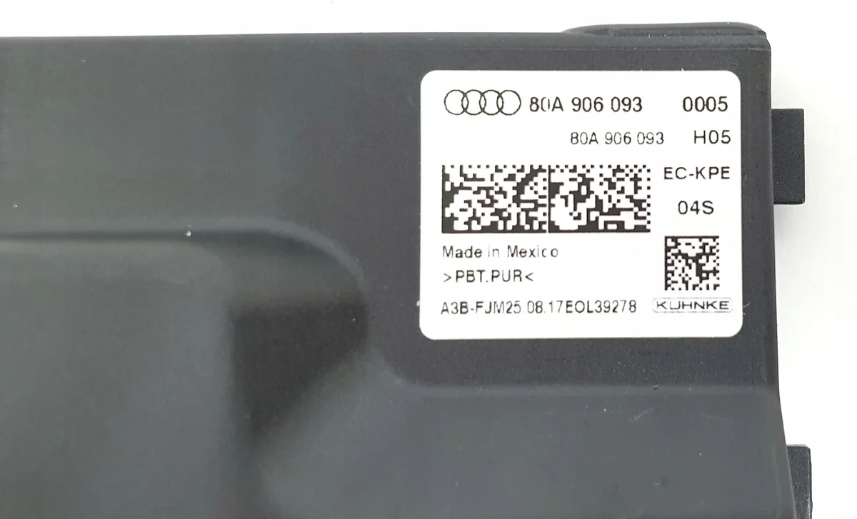 Audi 80A906093 polttoainepumpun ohjain image 5