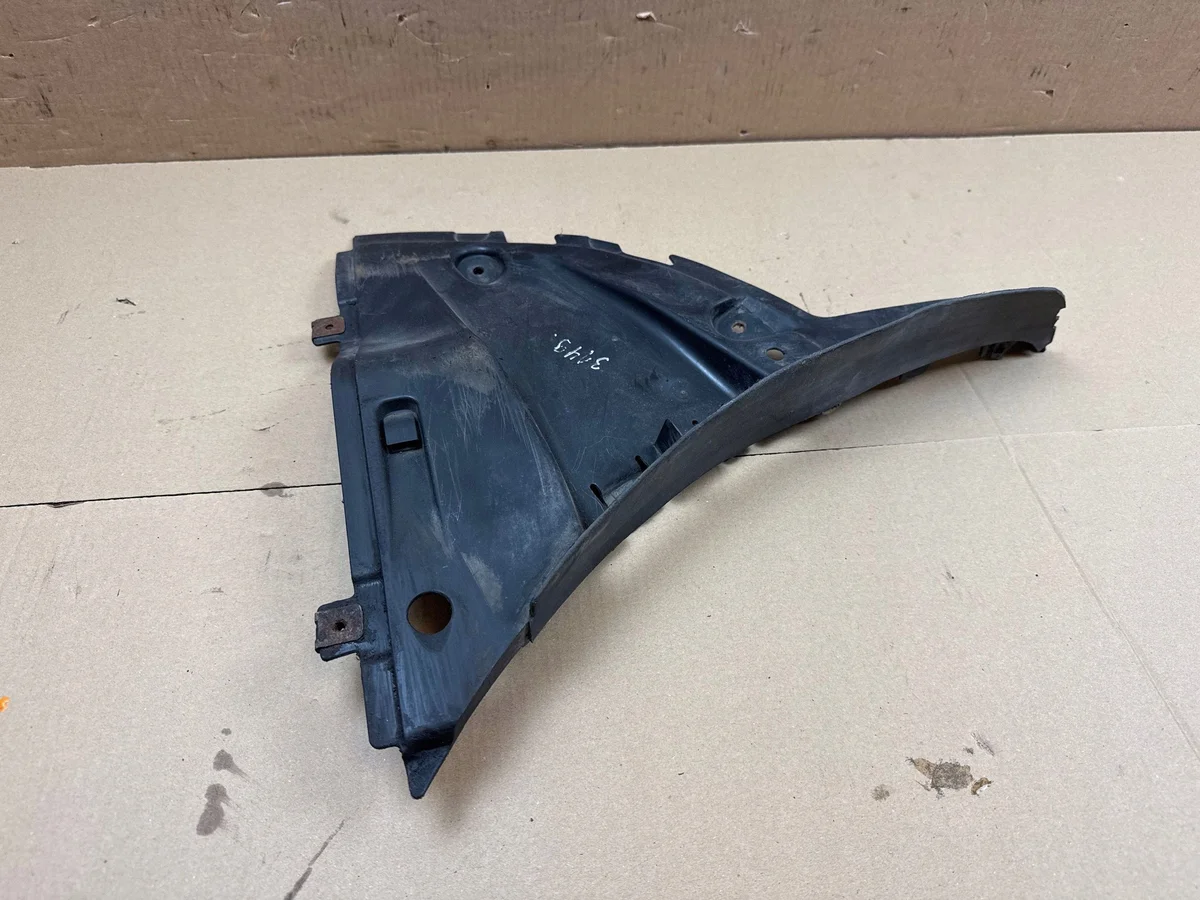 Porsche Macan 95B Support Garde-boue 95B825101 image 4
