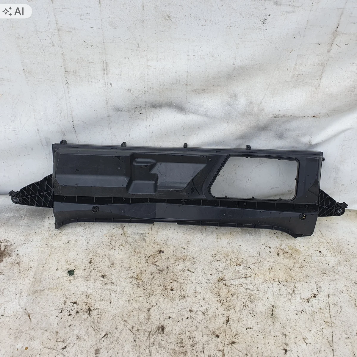 Boîtier filtre habitacle Tesla Model Y 1601581-28-C