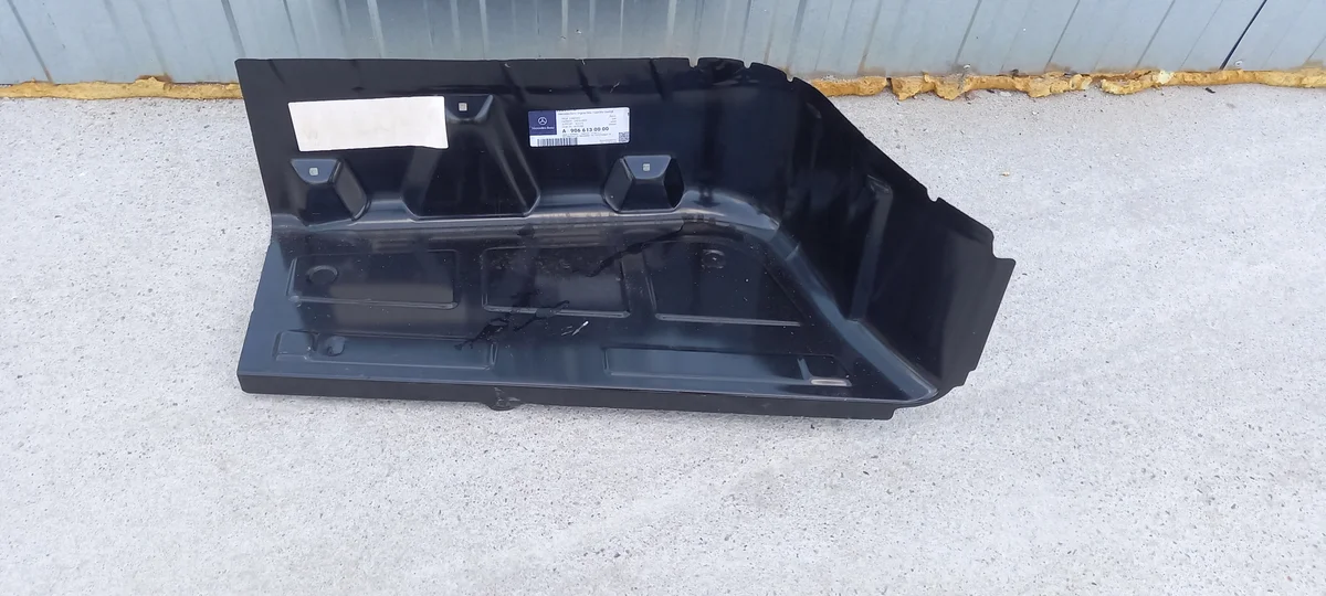 Mercedes Sprinter W906 Left Step Panel a9066130000