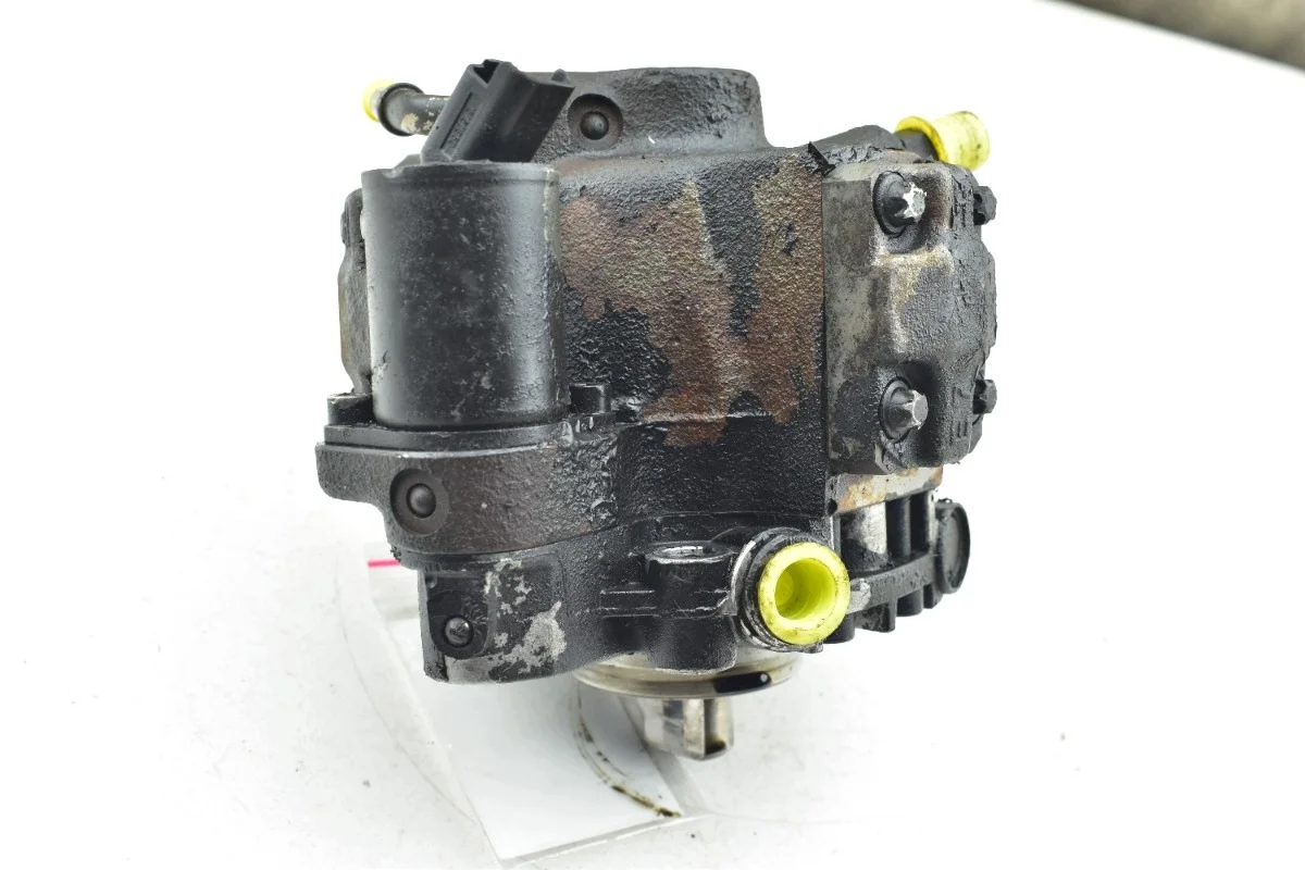 Einspritzpumpe Volvo S40 II V50 C30 2.0D image 5